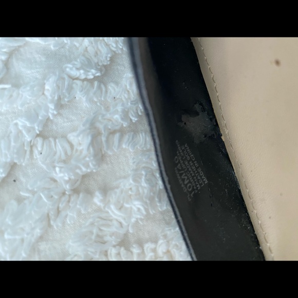 Women’s used BCBG heels size 10 - Picture 5 of 7